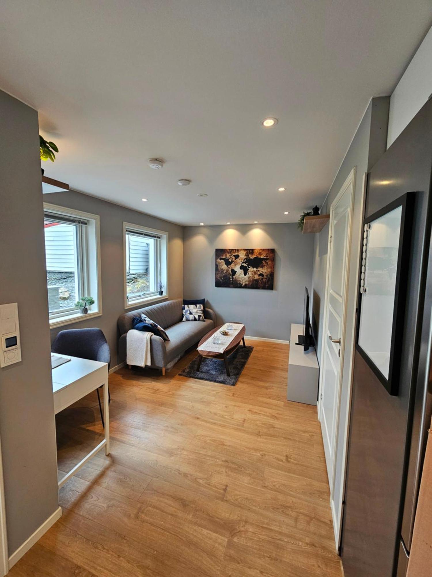 Moderne 10 Min Fra Sentrum Apartamento